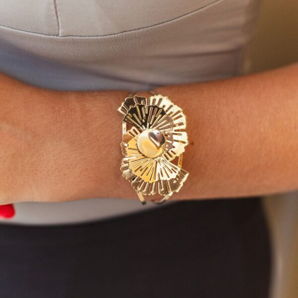 Bracelete dourado aura leque 3103