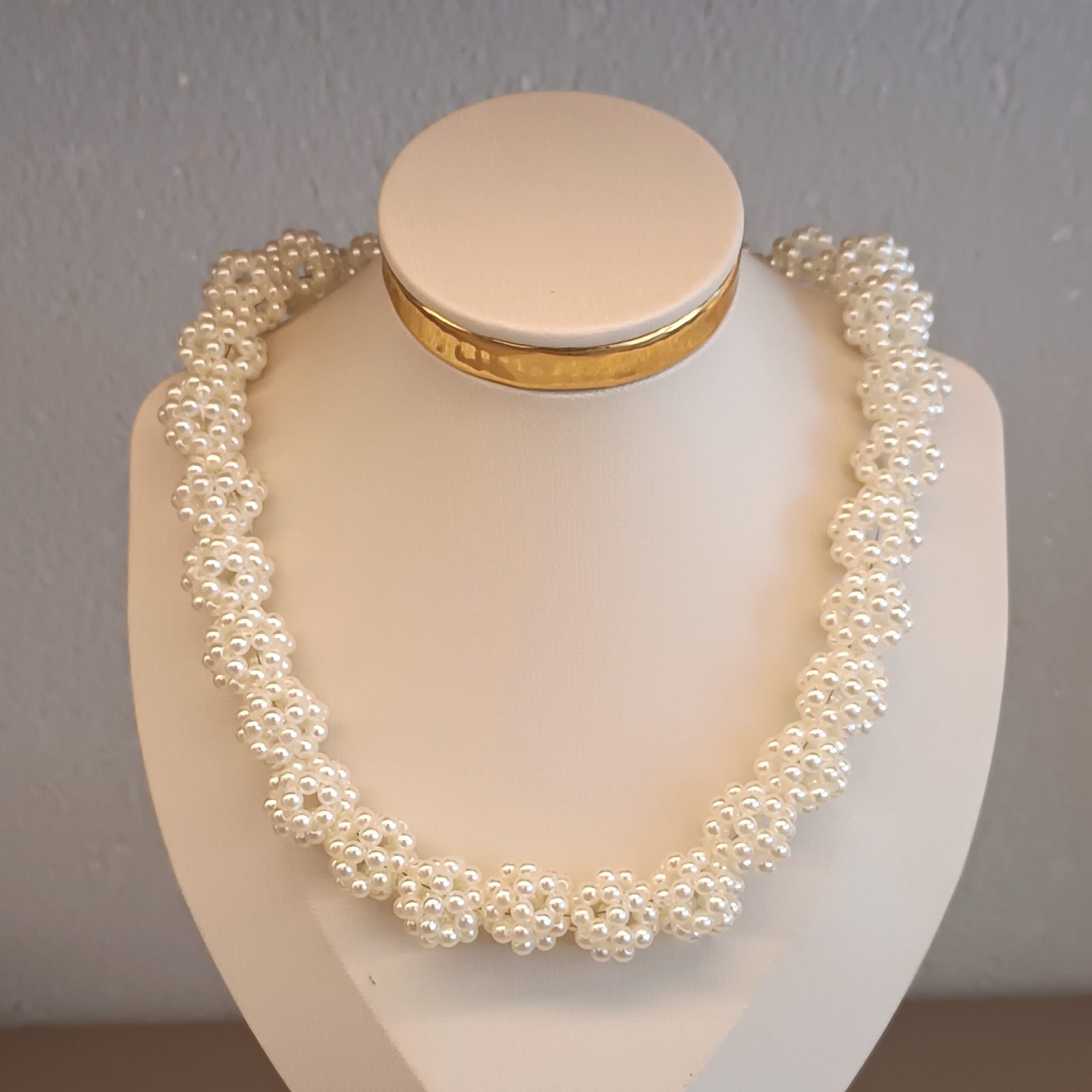 Choker esfera mini pérolas 3314