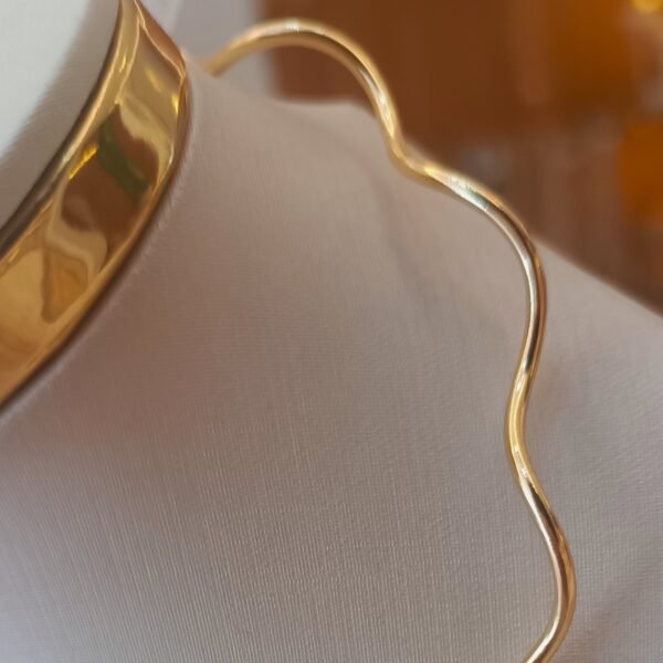 Chocker dourada fina ondas 4205 - Imagem 2
