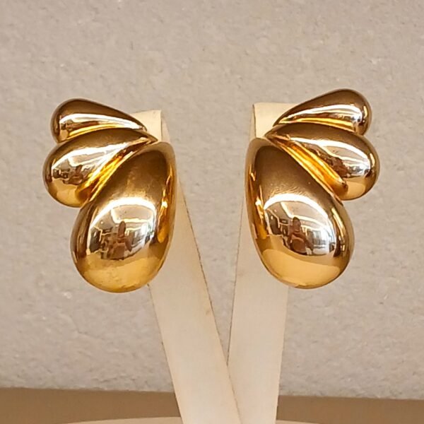 Brinco 3 gotas boleado dourado - 5632