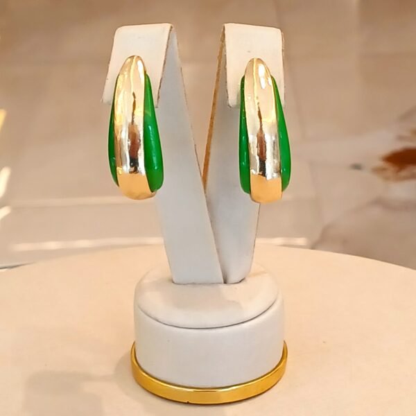 Argola pérola verde detalhe dour - 6270